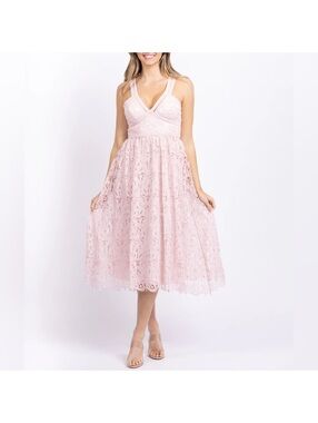 black striped dress Ribbed Sleeveless Midi with Side Slit See what 'Bachelorettes' Gabby coats color:Light Beige/Black/Navy Blue The bodice flows into